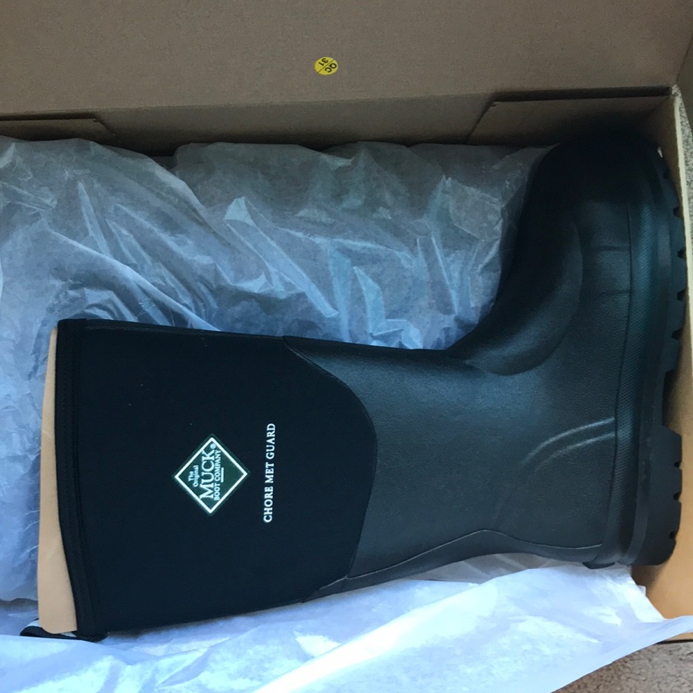 Met guard muck boot